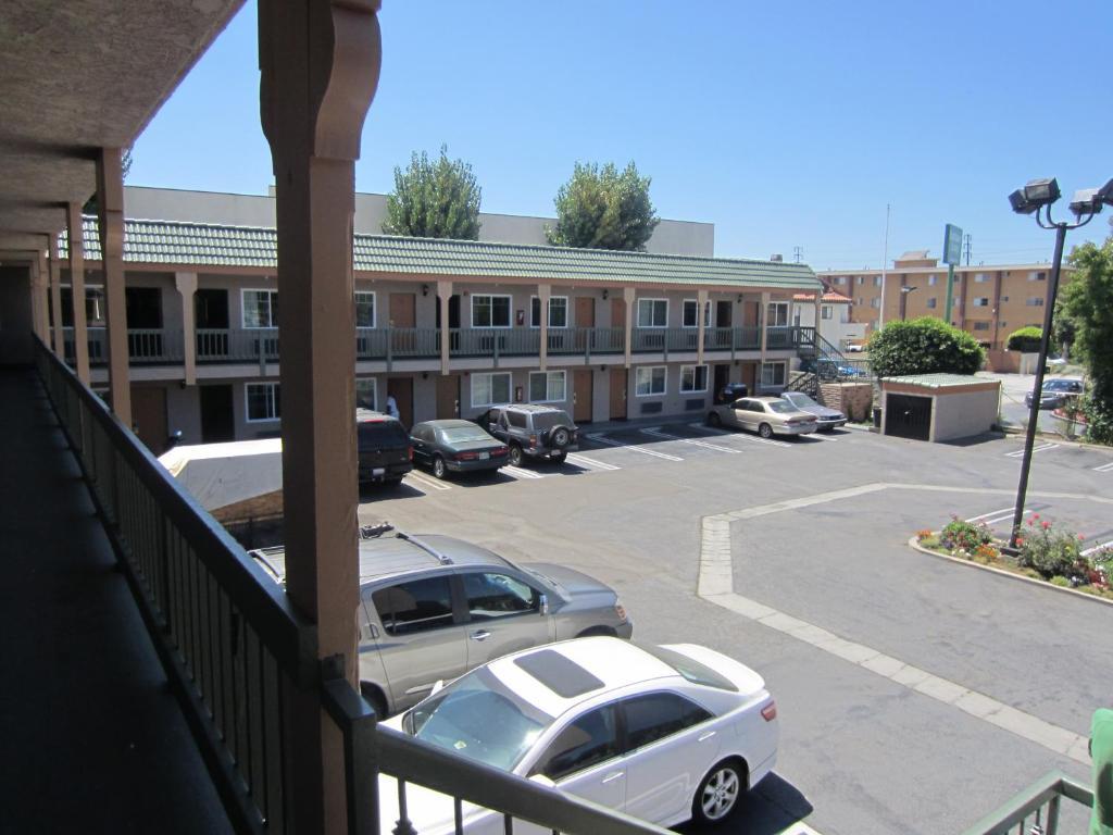 El Rancho Inn Hawthorne Exterior photo